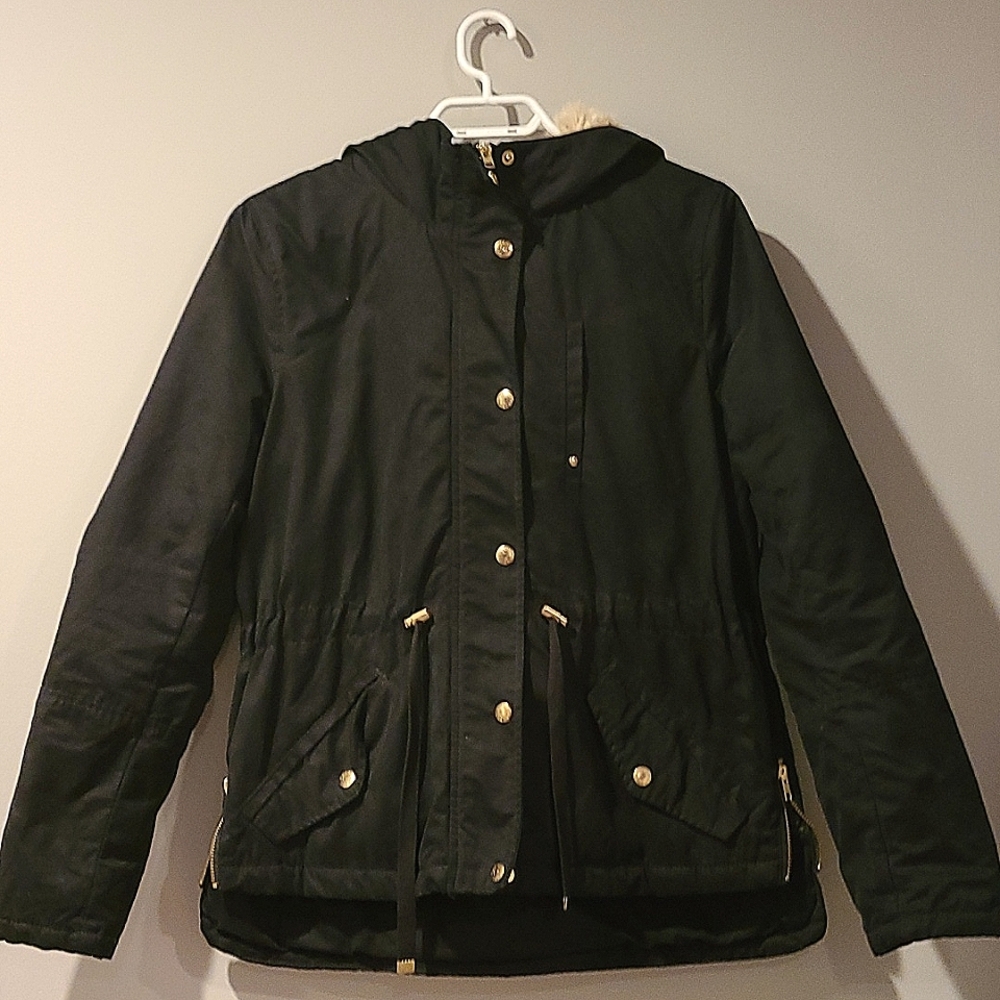 H&M puffer jacket - Picture 2 of 6